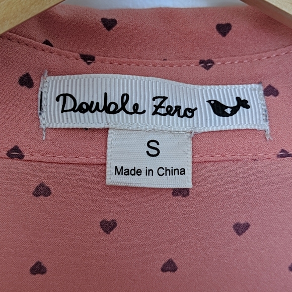 Peach heart polka dot button up - Picture 5 of 8